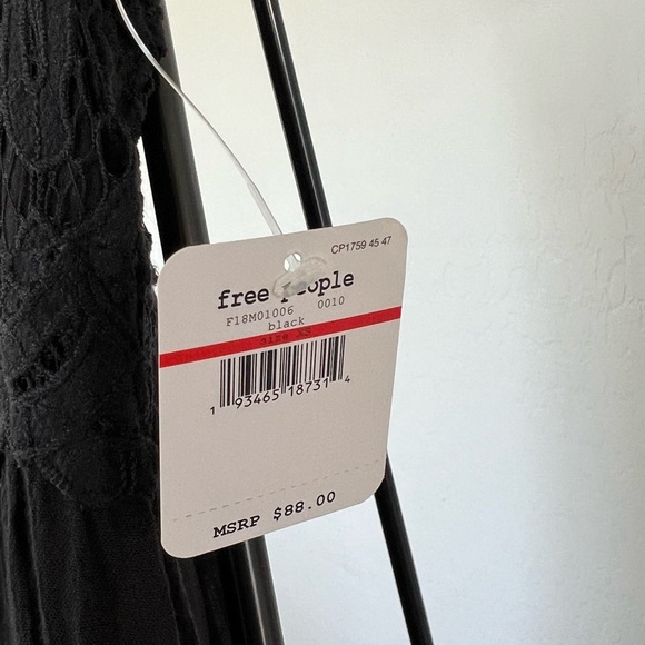 NEW BLACK FREE PEOPLE - Picture 2 of 4